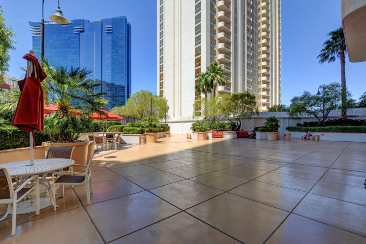 Mgm Signature-23-719 Strip View Jacuzzi Studio 拉斯维加斯 外观 照片